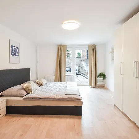 Appartamento Grand 3 Bedroom Mezonet Olomouc
